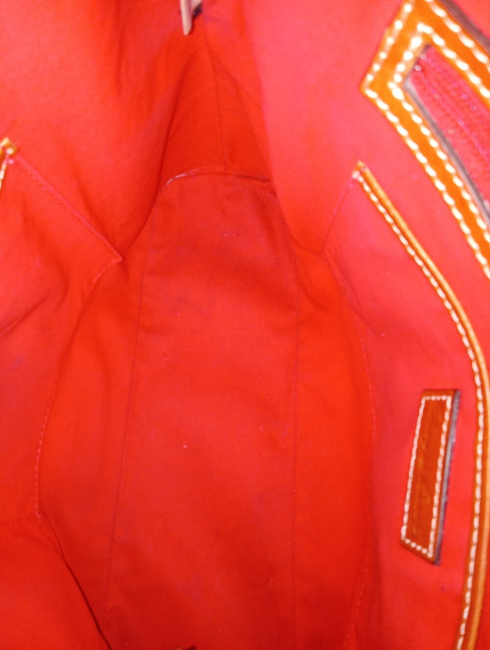 Dooney & Bourke | Lexington Red Pebble Grain Leather Tote Purse Handbag - Picture 14 of 16